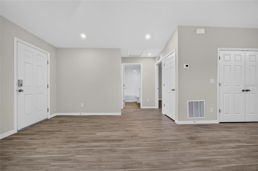 For Sale: $399,000 (4 beds, 0 baths, 2104 Square Feet)