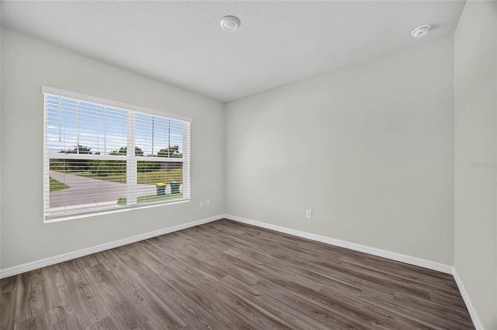 For Sale: $399,000 (4 beds, 0 baths, 2104 Square Feet)