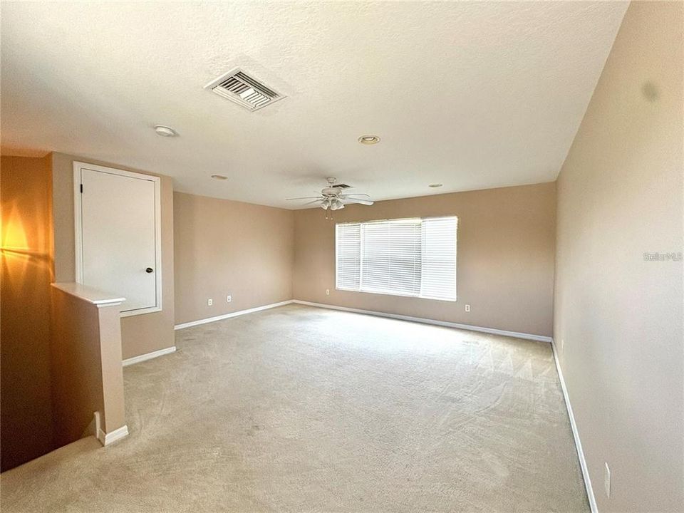 В аренду: $2,450 (4 спален, 3 ванн, 2972 Квадратных фут)