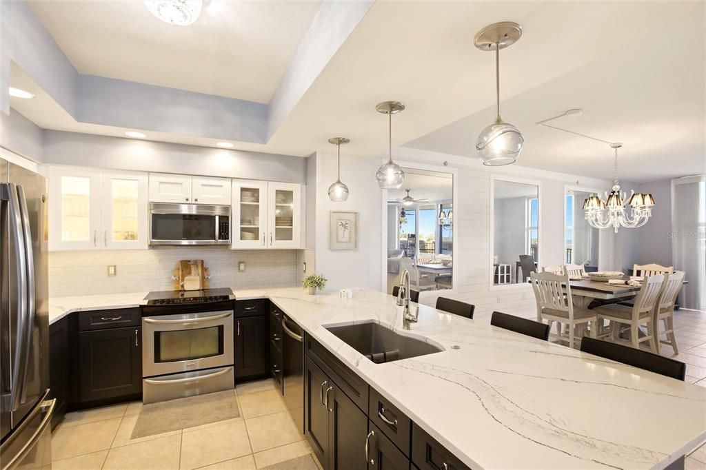 For Rent: $7,000 (3 beds, 3 baths, 2100 Square Feet)