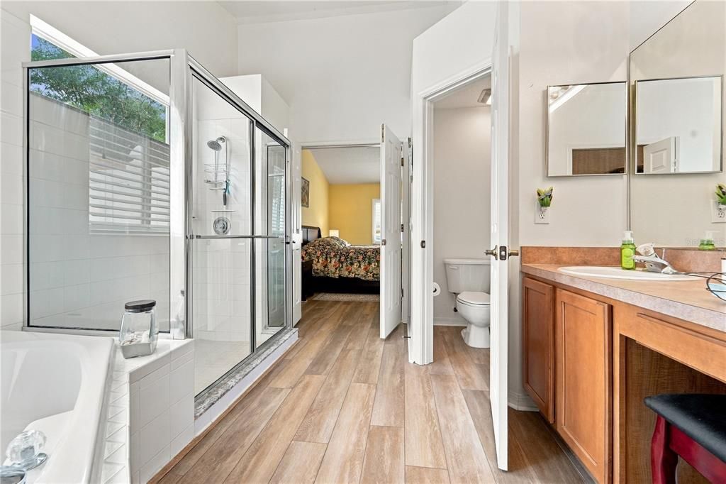 For Sale: $397,500 (3 beds, 2 baths, 1742 Square Feet)