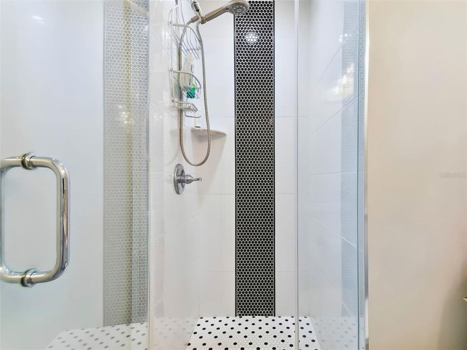 En Venta: $274,000 (2 camas, 2 baños, 1094 Pies cuadrados)