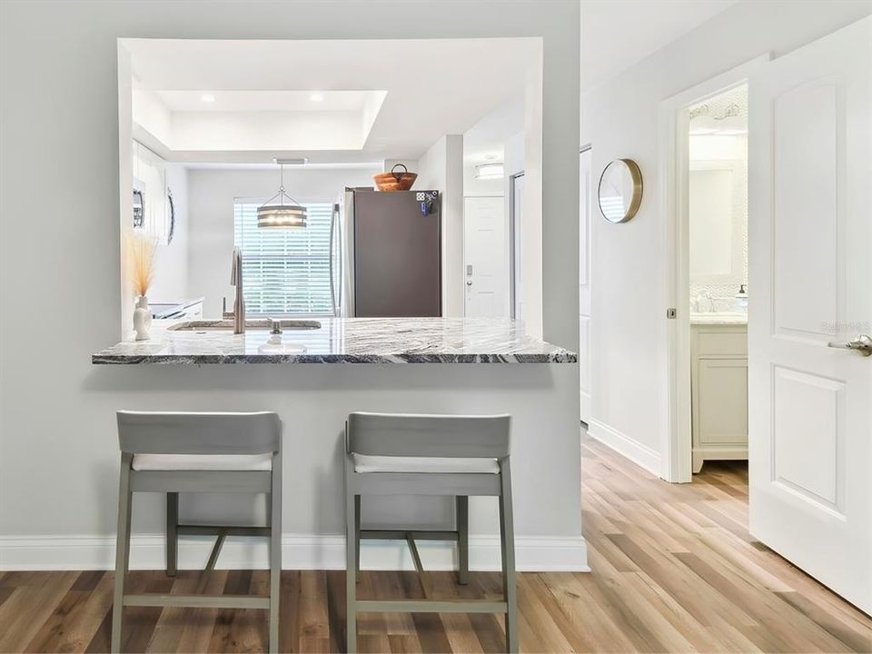 En Venta: $274,000 (2 camas, 2 baños, 1094 Pies cuadrados)