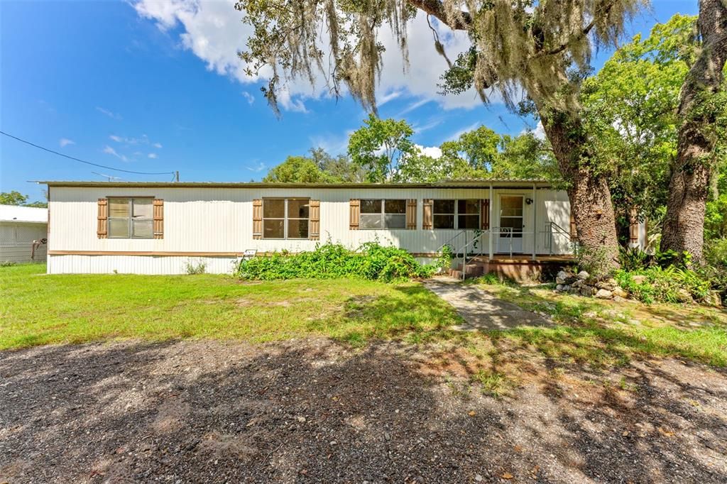 For Sale: $150,000 (4 beds, 2 baths, 1584 Square Feet)