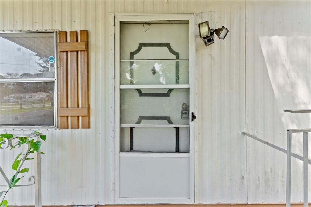 For Sale: $150,000 (4 beds, 2 baths, 1584 Square Feet)