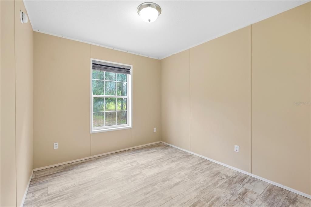 En Venta: $249,999 (4 camas, 2 baños, 1568 Pies cuadrados)