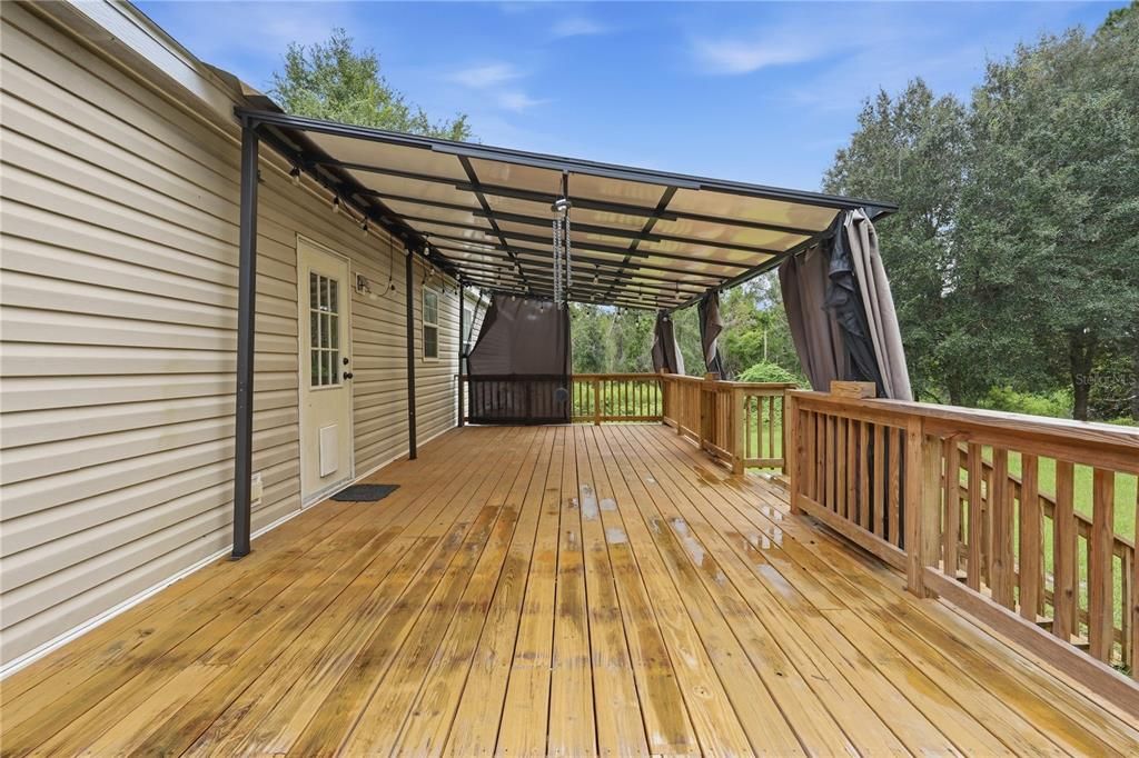 En Venta: $249,999 (4 camas, 2 baños, 1568 Pies cuadrados)