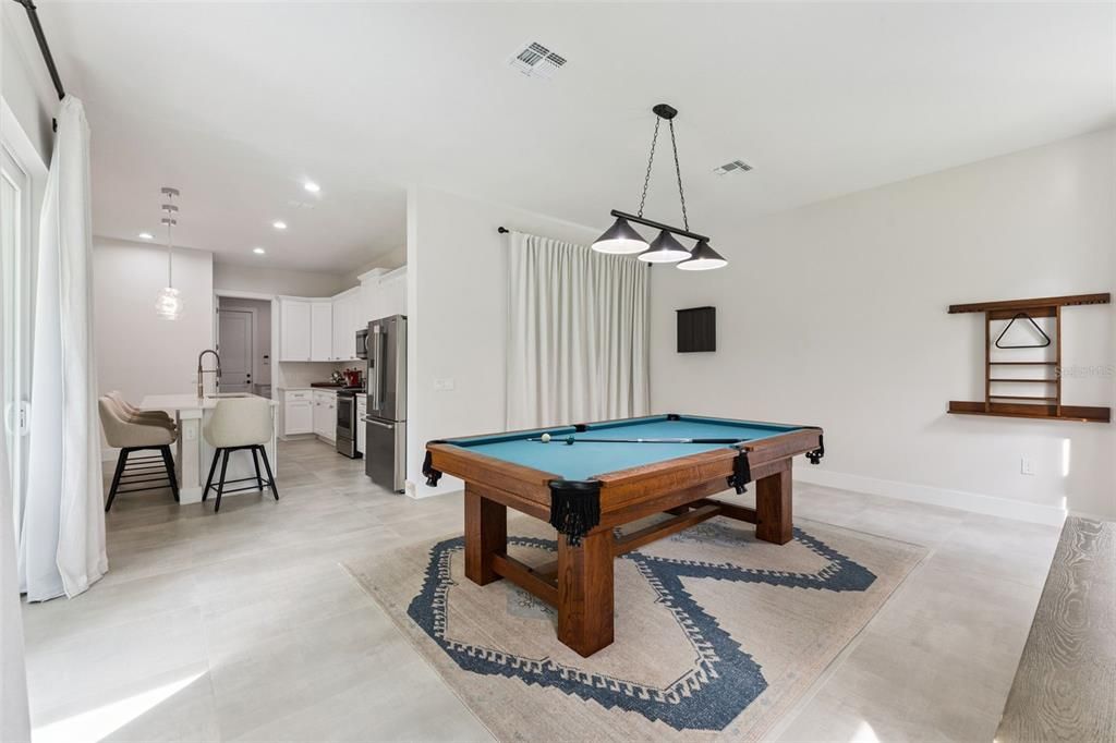 For Sale: $720,000 (4 beds, 3 baths, 2612 Square Feet)