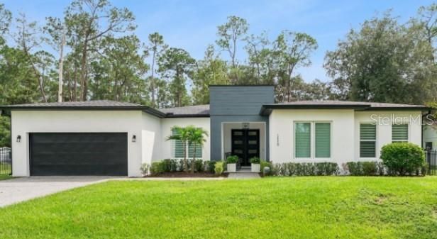 For Sale: $720,000 (4 beds, 3 baths, 2612 Square Feet)