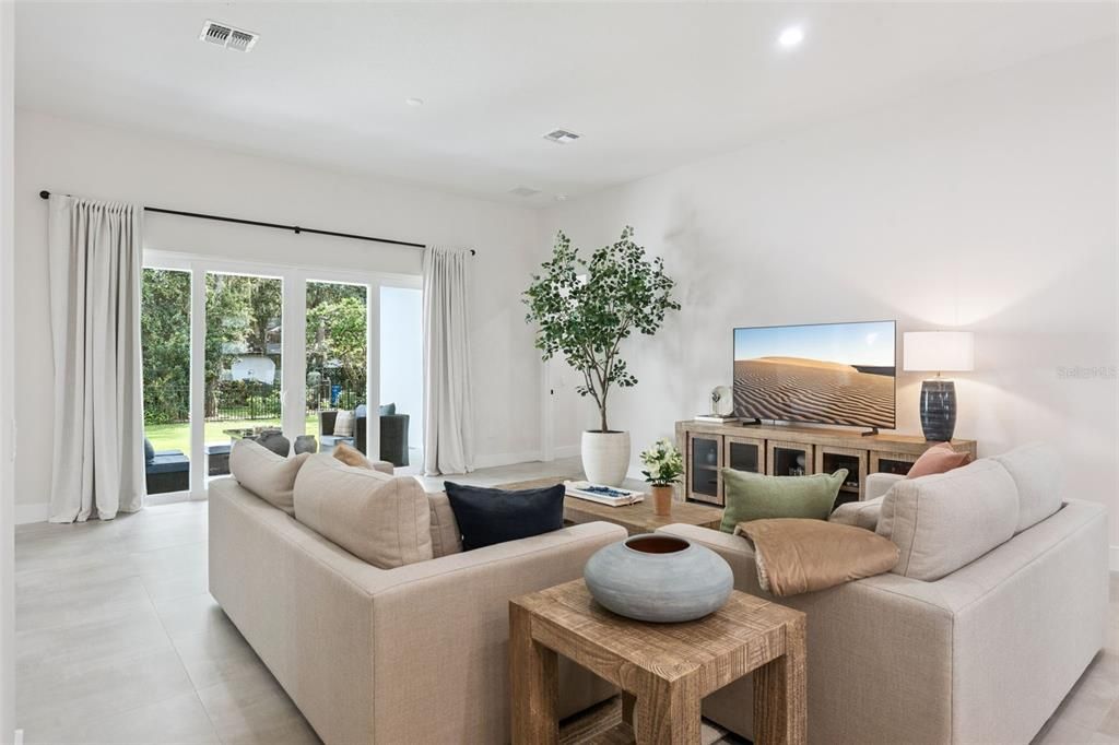 For Sale: $720,000 (4 beds, 3 baths, 2612 Square Feet)