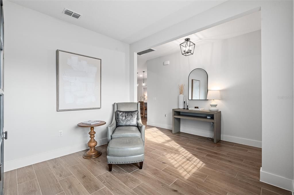 Active With Contract: $530,000 (4 beds, 3 baths, 2100 Square Feet)