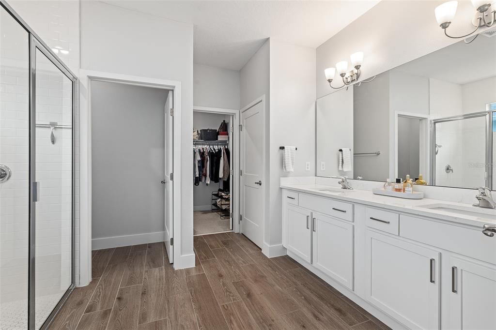 Active With Contract: $530,000 (4 beds, 3 baths, 2100 Square Feet)