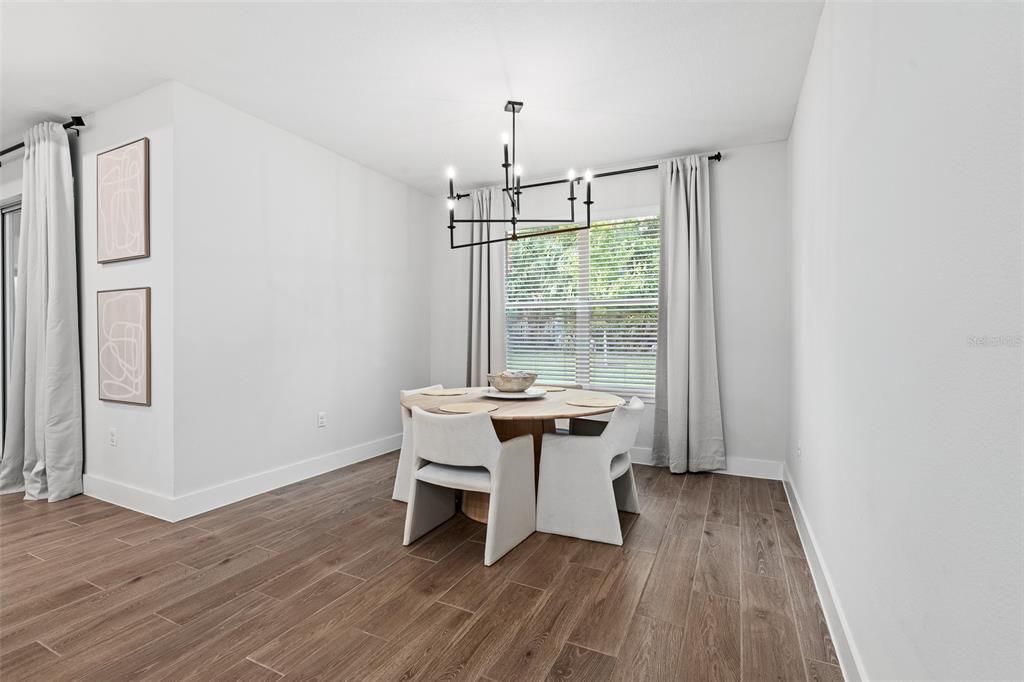 Active With Contract: $530,000 (4 beds, 3 baths, 2100 Square Feet)
