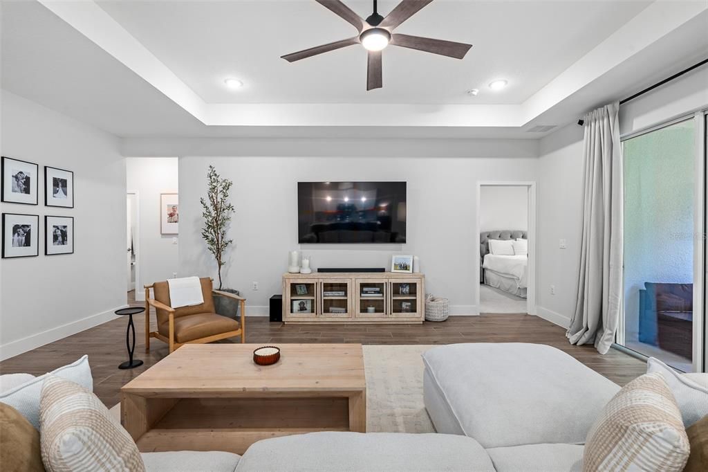 Active With Contract: $530,000 (4 beds, 3 baths, 2100 Square Feet)