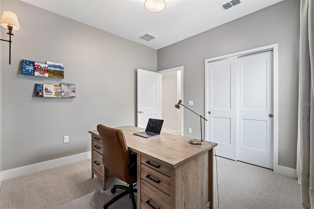 Active With Contract: $530,000 (4 beds, 3 baths, 2100 Square Feet)