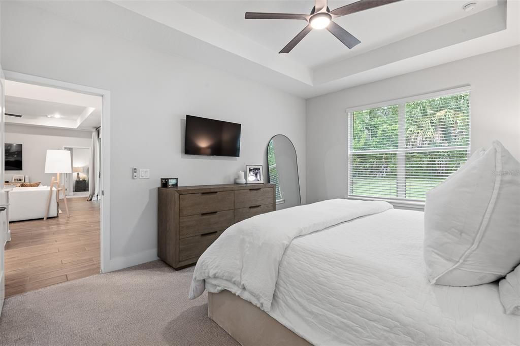 Active With Contract: $530,000 (4 beds, 3 baths, 2100 Square Feet)