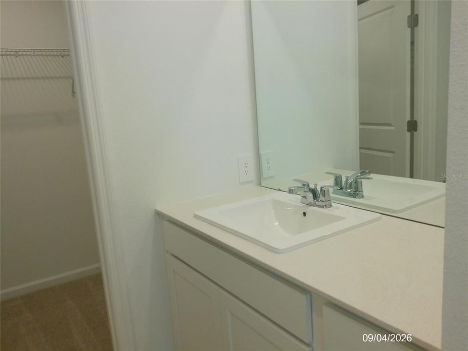 For Rent: $2,100 (4 beds, 2 baths, 1880 Square Feet)