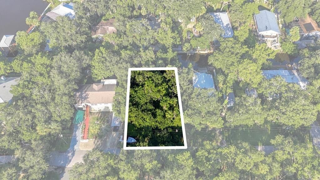 En Venta: $169,000 (0.17 acres)