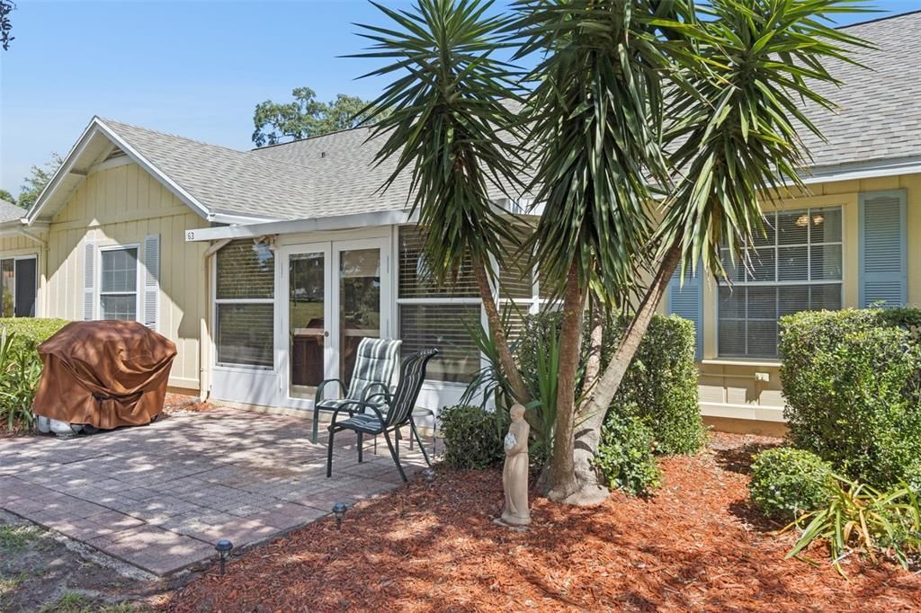 For Sale: $224,900 (2 beds, 2 baths, 1115 Square Feet)