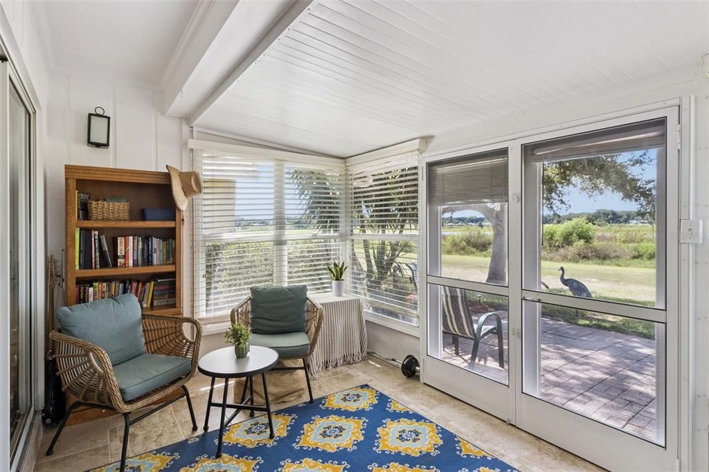 For Sale: $224,900 (2 beds, 2 baths, 1115 Square Feet)