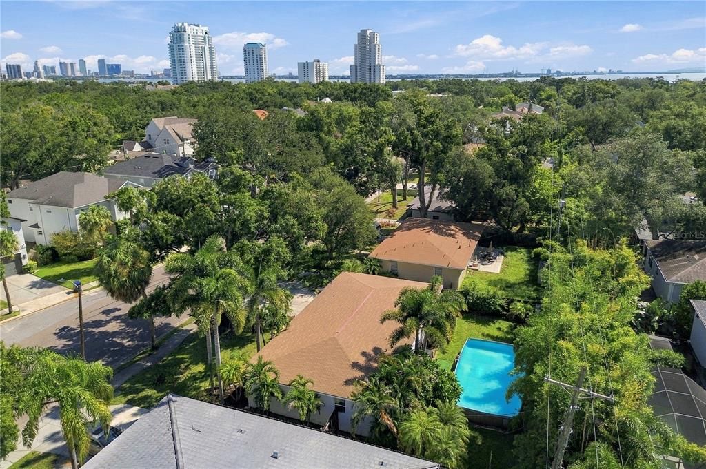 For Sale: $729,000 (3 beds, 3 baths, 1500 Square Feet)