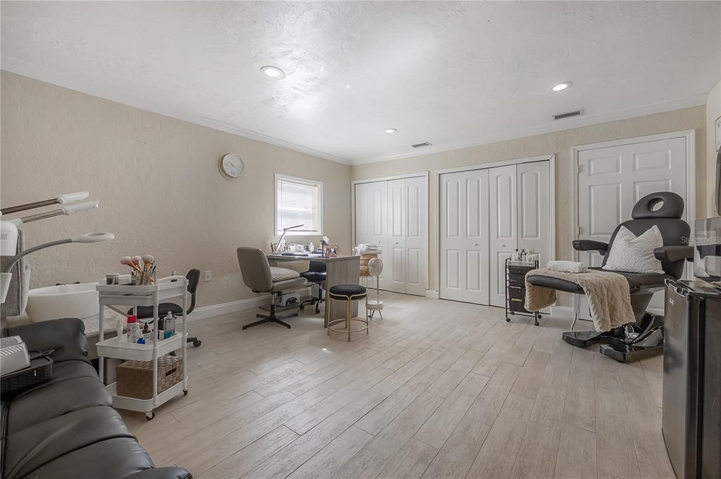For Sale: $729,000 (3 beds, 3 baths, 1500 Square Feet)