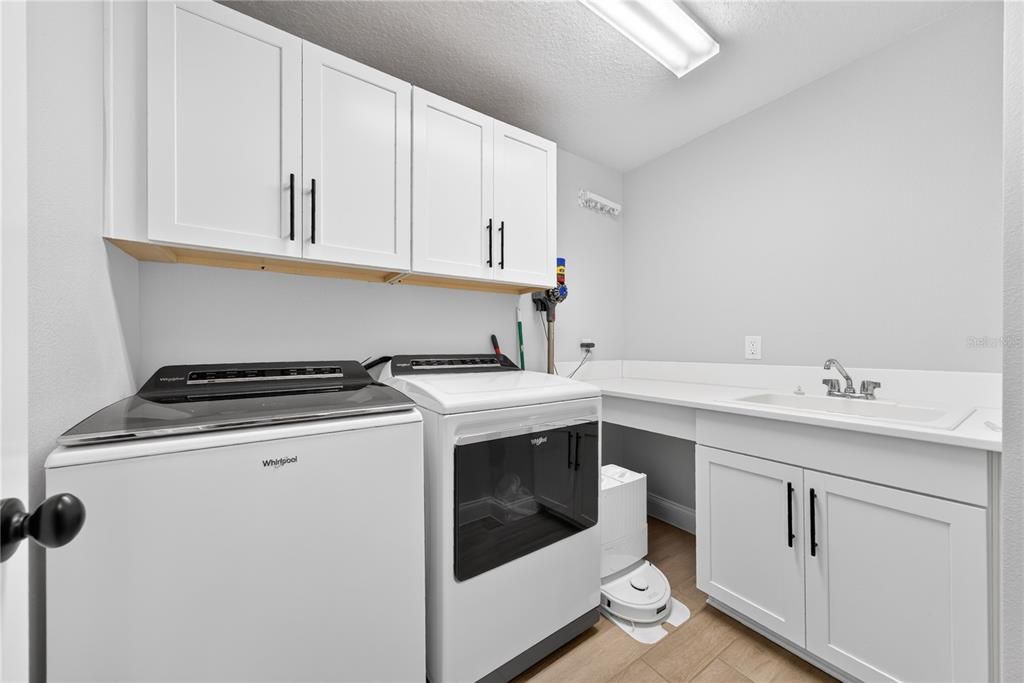 待售: $1,099,000 (4 贝兹, 3 浴室, 2722 平方英尺)