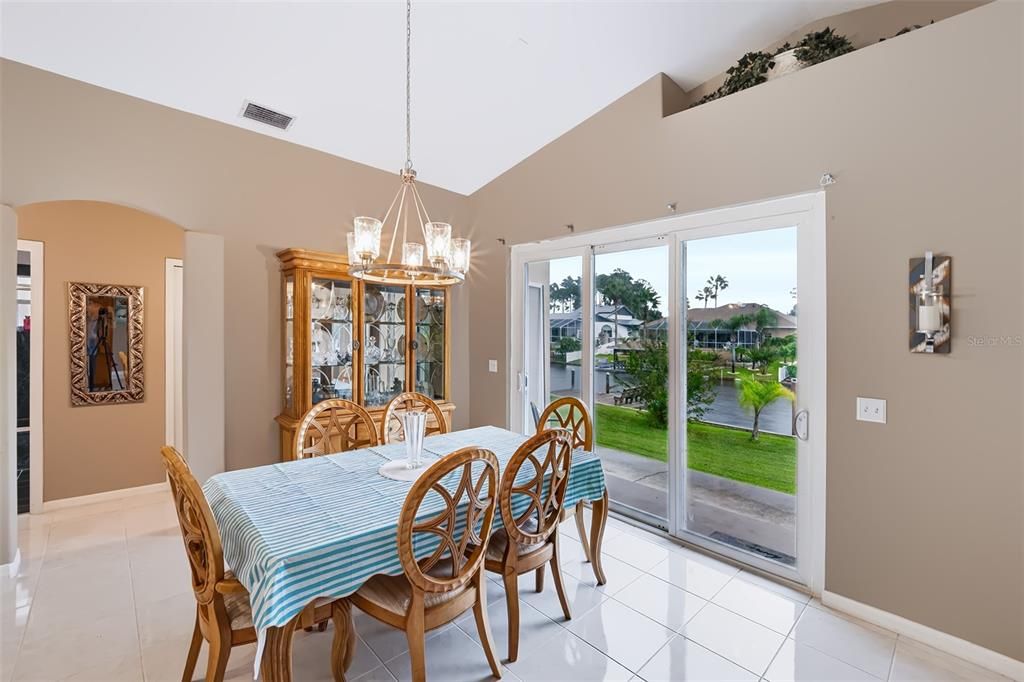 For Sale: $499,000 (3 beds, 2 baths, 1631 Square Feet)