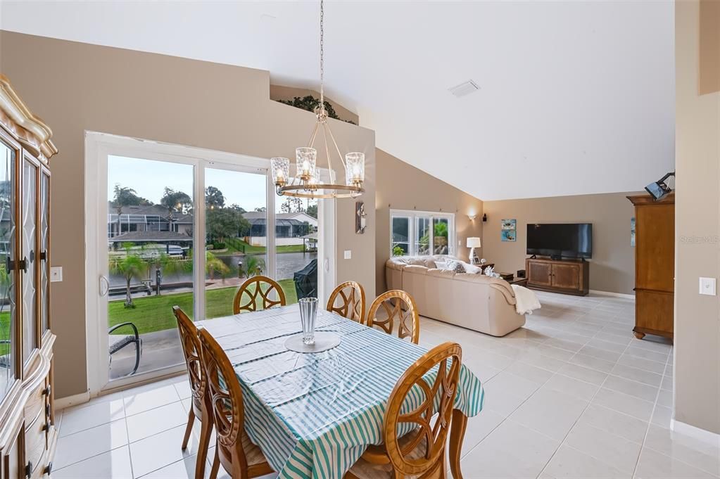For Sale: $499,000 (3 beds, 2 baths, 1631 Square Feet)