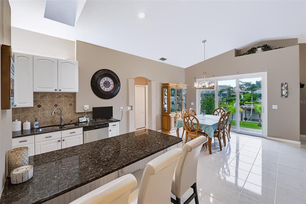 For Sale: $499,000 (3 beds, 2 baths, 1631 Square Feet)