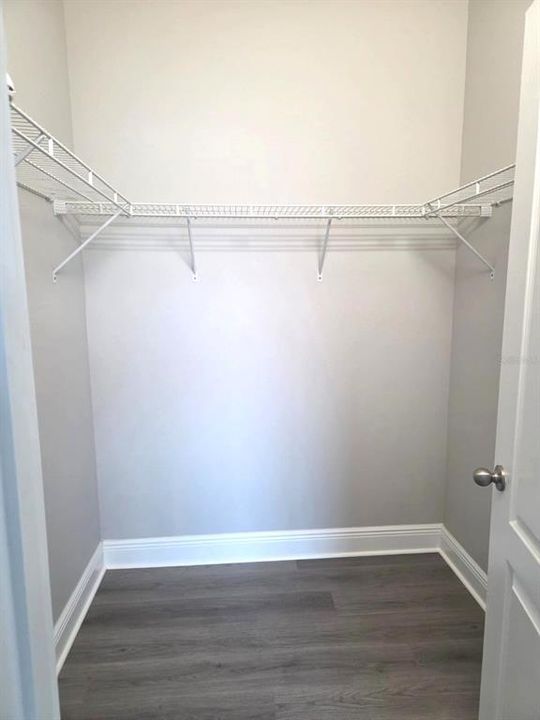 На продажу: $420,000 (3 спален, 2 ванн, 1868 Квадратных фут)