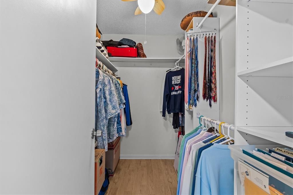 En Venta: $193,000 (1 camas, 2 baños, 968 Pies cuadrados)