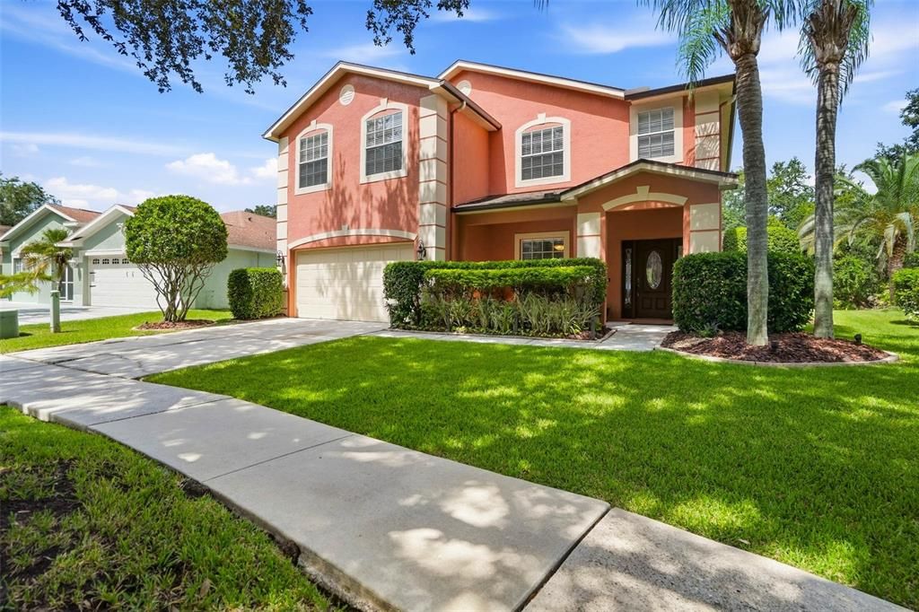 For Sale: $665,000 (4 beds, 2 baths, 2904 Square Feet)