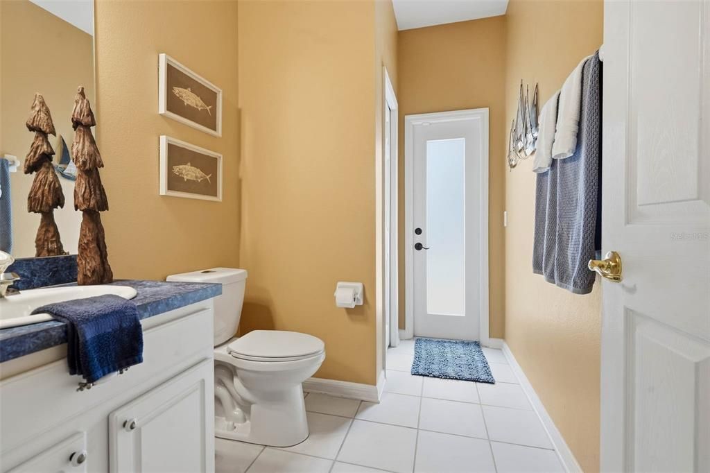 For Sale: $665,000 (4 beds, 2 baths, 2904 Square Feet)