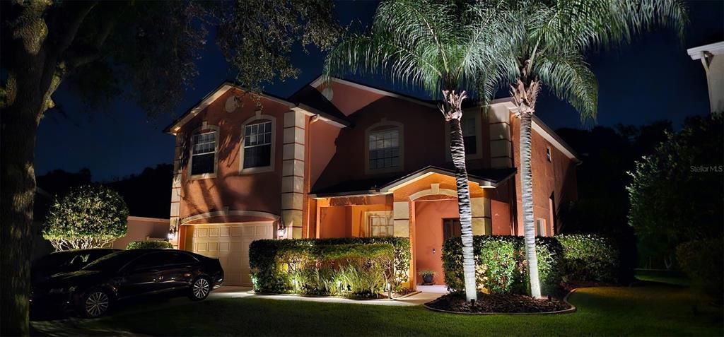 For Sale: $665,000 (4 beds, 2 baths, 2904 Square Feet)