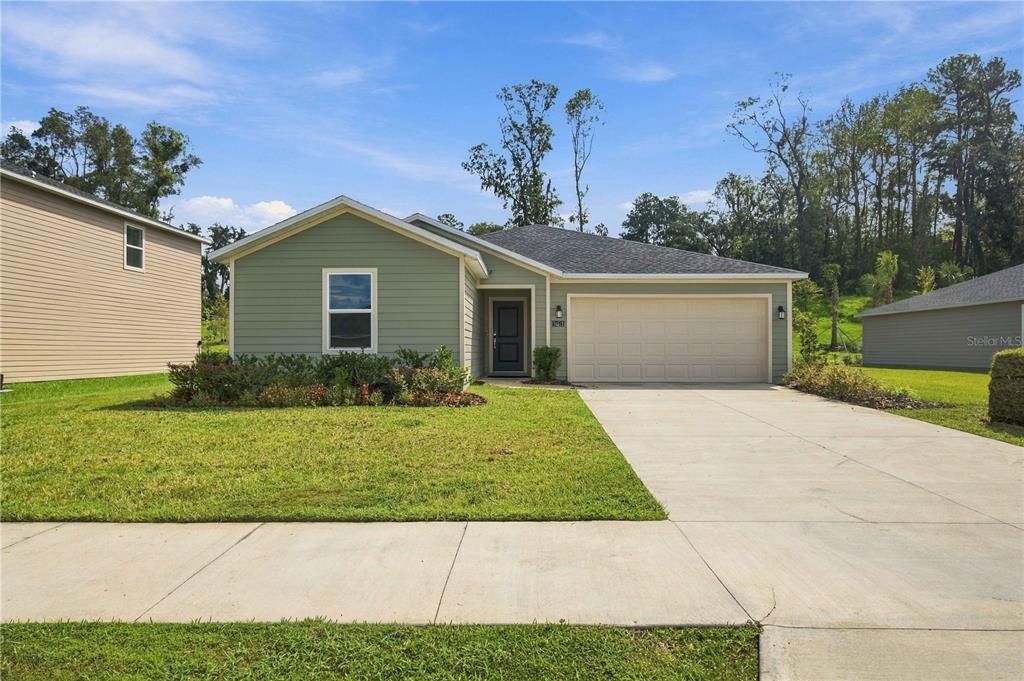 For Sale: $297,990 (4 beds, 2 baths, 1821 Square Feet)