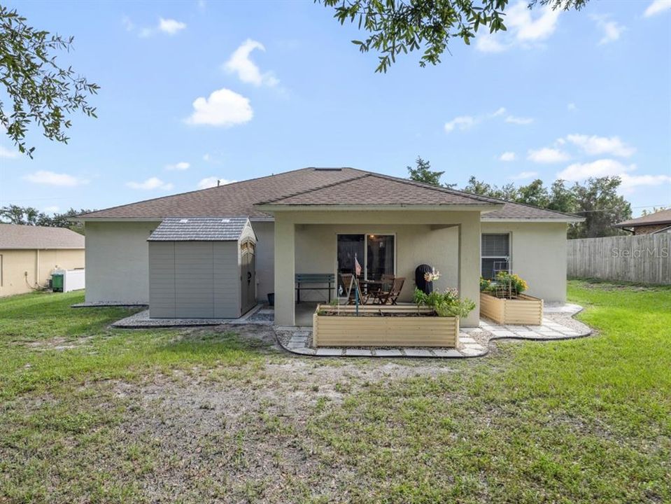For Sale: $329,900 (4 beds, 2 baths, 1720 Square Feet)
