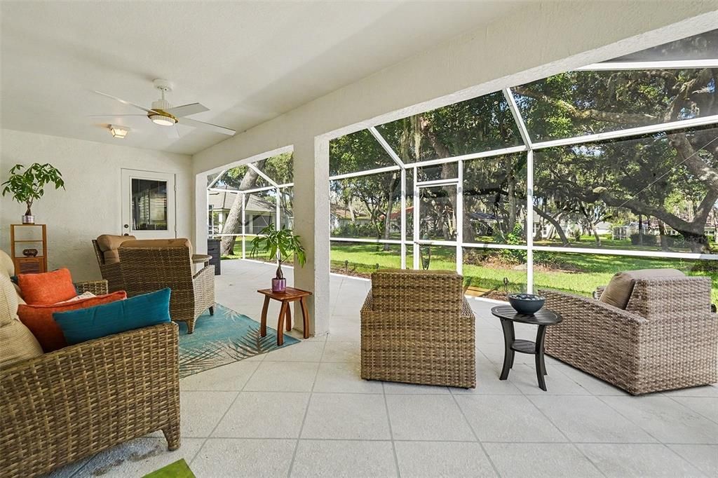 En Venta: $319,000 (2 camas, 2 baños, 1308 Pies cuadrados)