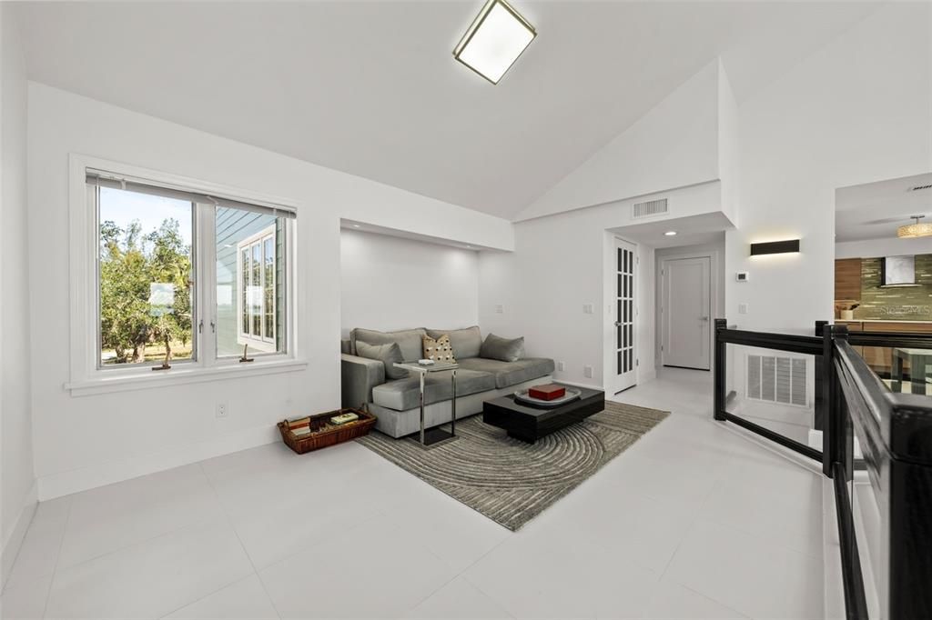 For Sale: $875,000 (3 beds, 2 baths, 3069 Square Feet)