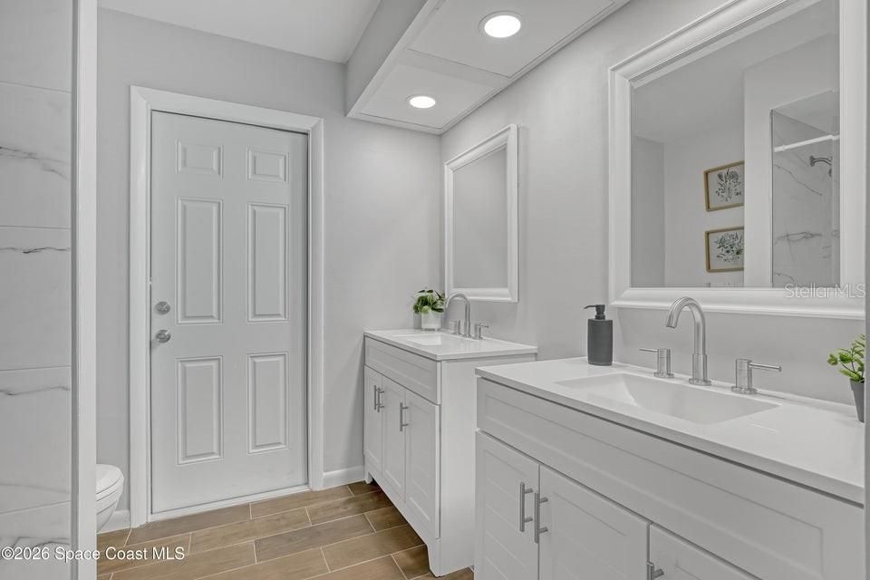 For Sale: $459,000 (4 beds, 2 baths, 2043 Square Feet)