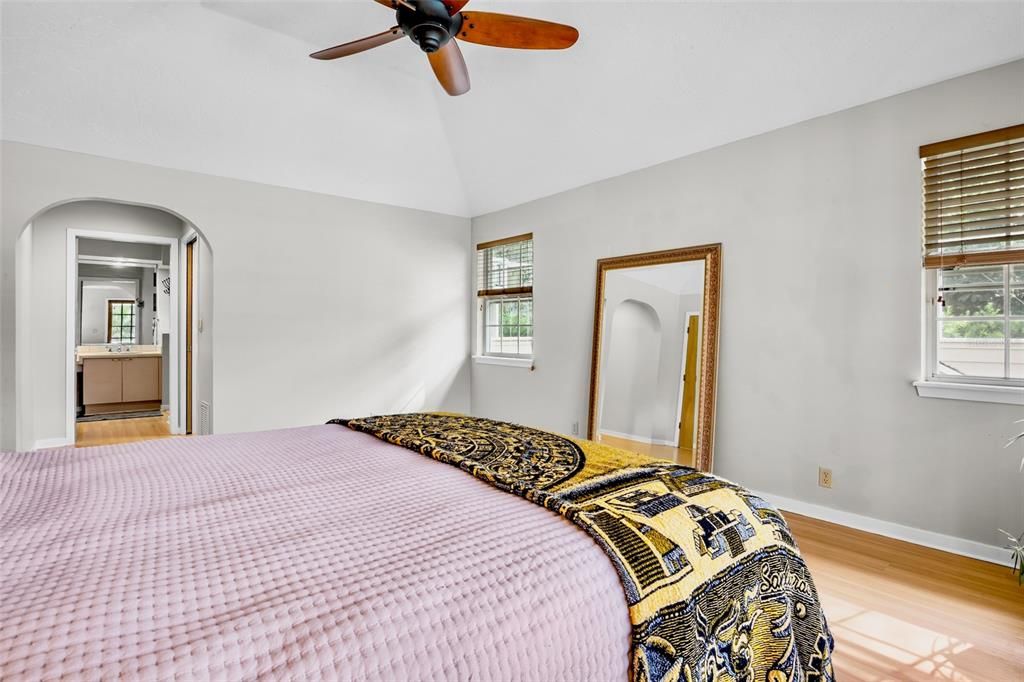 For Sale: $789,000 (4 beds, 3 baths, 2522 Square Feet)