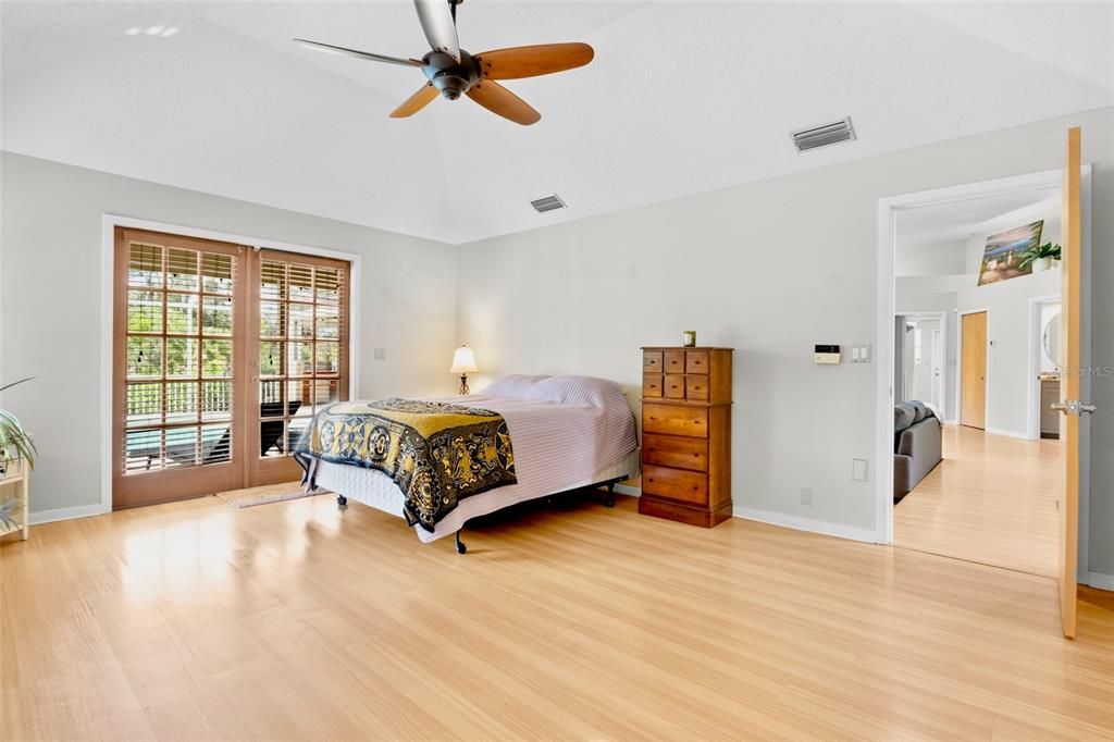 For Sale: $789,000 (4 beds, 3 baths, 2522 Square Feet)