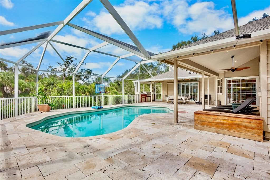 For Sale: $789,000 (4 beds, 3 baths, 2522 Square Feet)