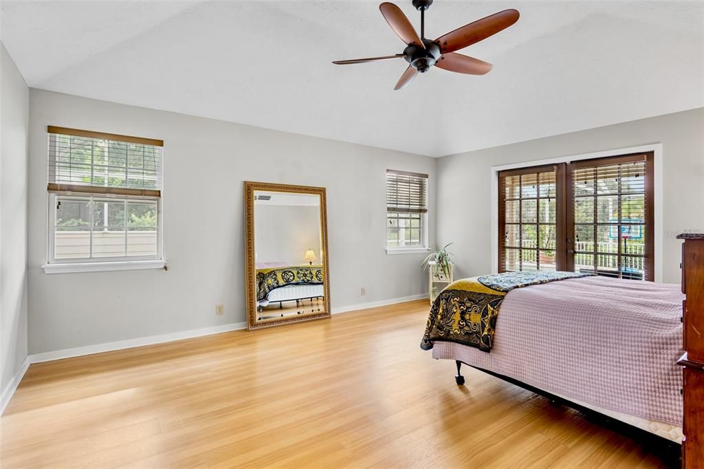 For Sale: $789,000 (4 beds, 3 baths, 2522 Square Feet)