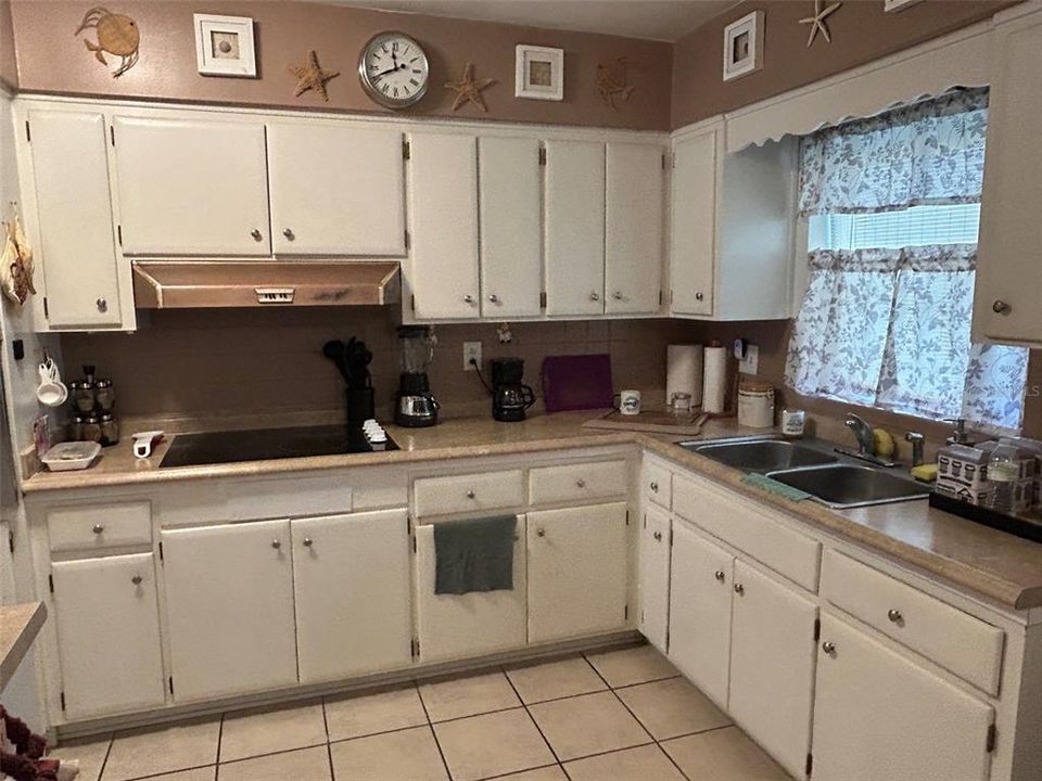 En Venta: $245,000 (2 camas, 2 baños, 1485 Pies cuadrados)