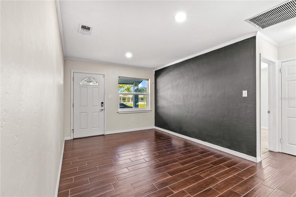 En Venta: $319,900 (2 camas, 1 baños, 1107 Pies cuadrados)