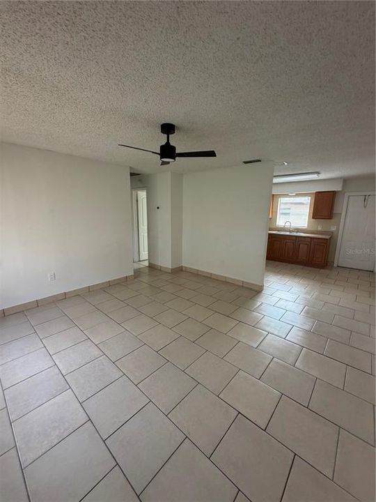 En Renta: $1,500 (2 camas, 1 baños, 910 Pies cuadrados)