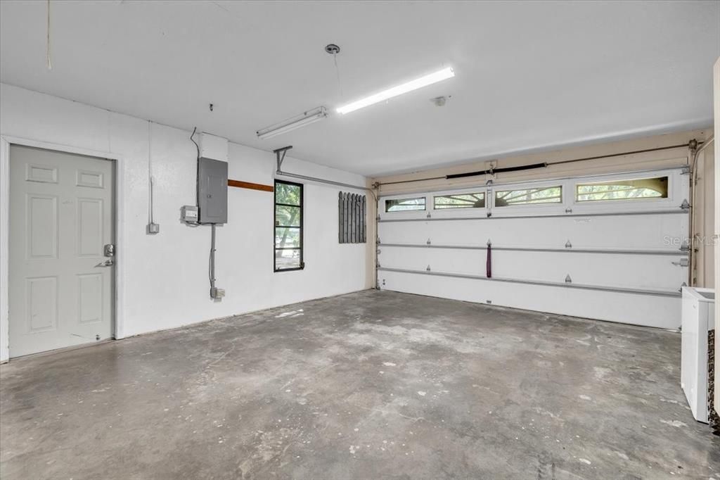 En Venta: $515,000 (3 camas, 2 baños, 2135 Pies cuadrados)