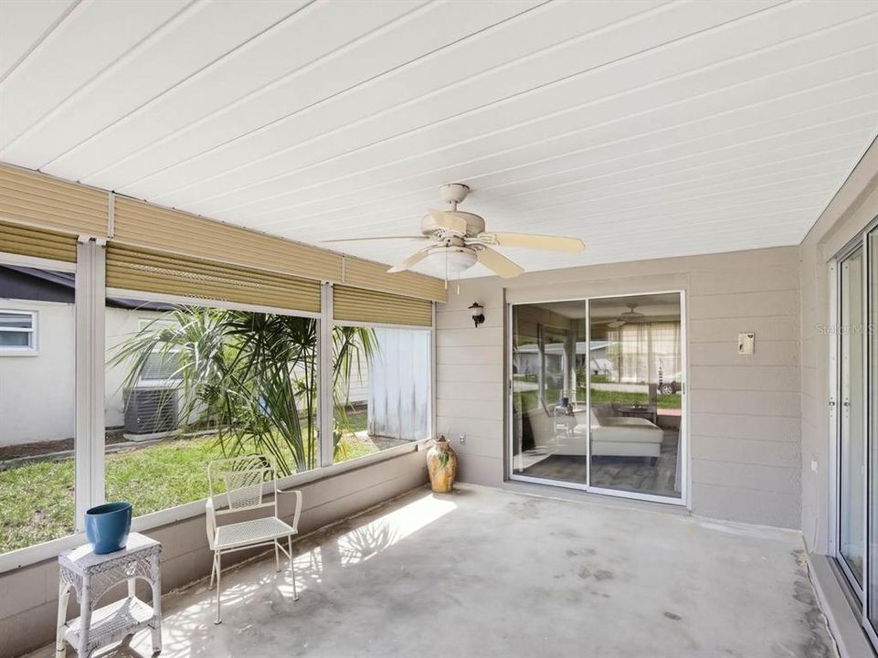 For Sale: $239,900 (2 beds, 2 baths, 1325 Square Feet)