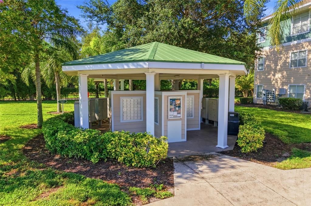 For Sale: $250,000 (2 beds, 2 baths, 1132 Square Feet)